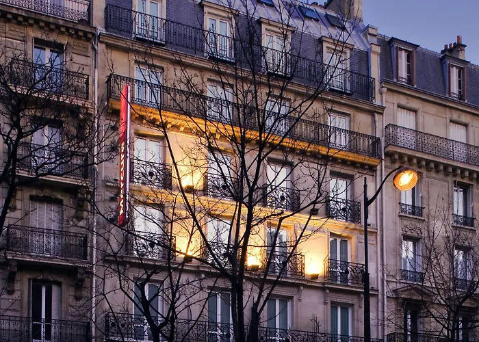 Hotel Mercure Montparnasse Raspail 4*