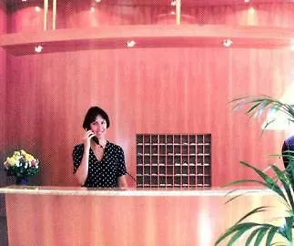 Mercure Montparnasse Raspail Hotel Parigi