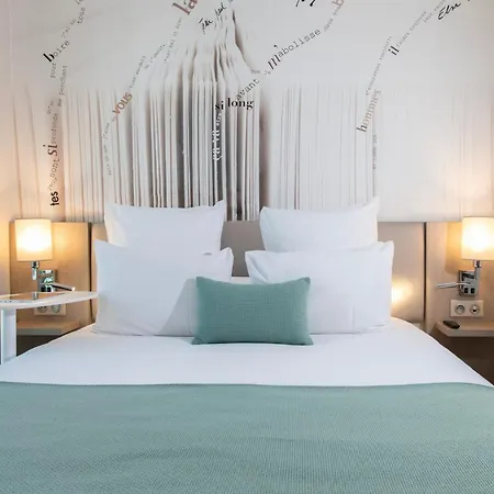 Hotel Mercure Montparnasse Raspail