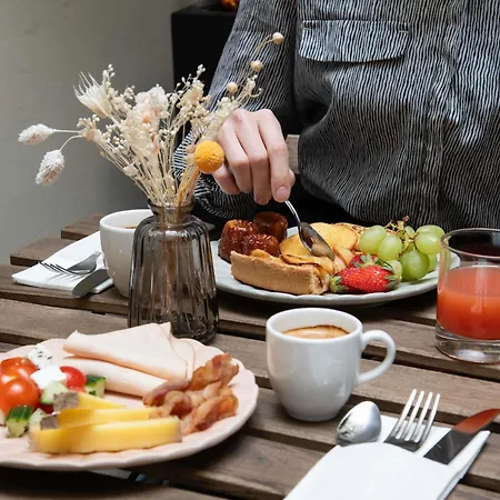 Mercure Montparnasse Raspail 4* פריז