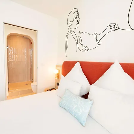 Hotel Mercure Montparnasse Raspail