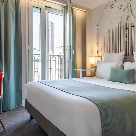 Mercure Montparnasse Raspail Hotel 4*