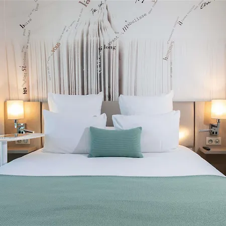 Mercure Montparnasse Raspail 4* París