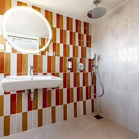 Ξενοδοχείο Mercure Montparnasse Raspail 4*