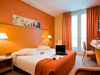 Mercure Montparnasse Raspail Hotel Parigi