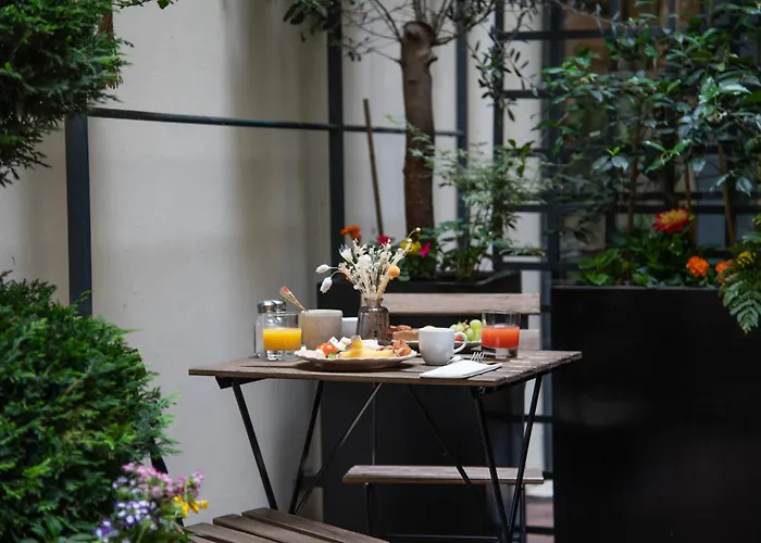 머큐어 몽파르나세 라스파이 호텔 4*