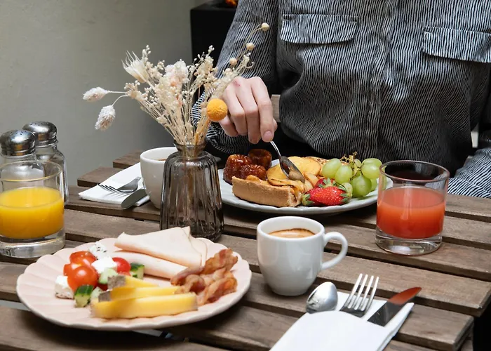 머큐어 몽파르나세 라스파이 호텔