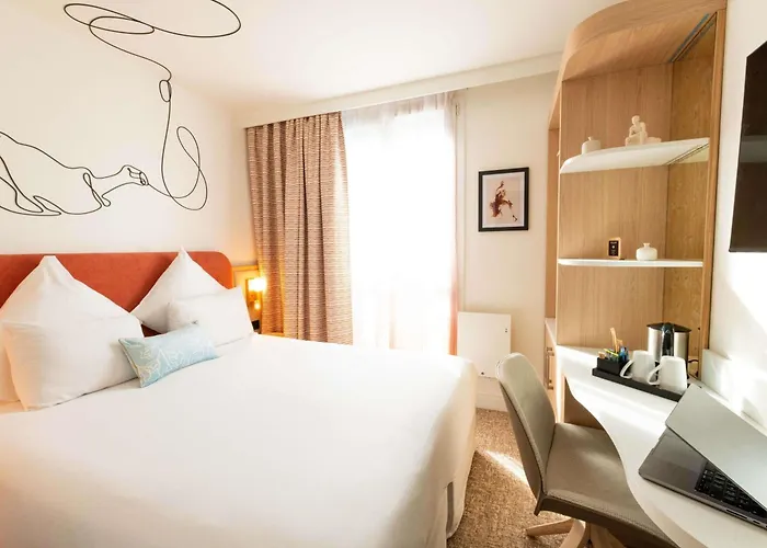 מלון Mercure Montparnasse Raspail פריז