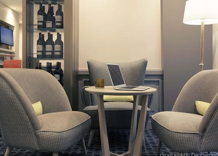 머큐어 몽파르나세 라스파이 4* 파리