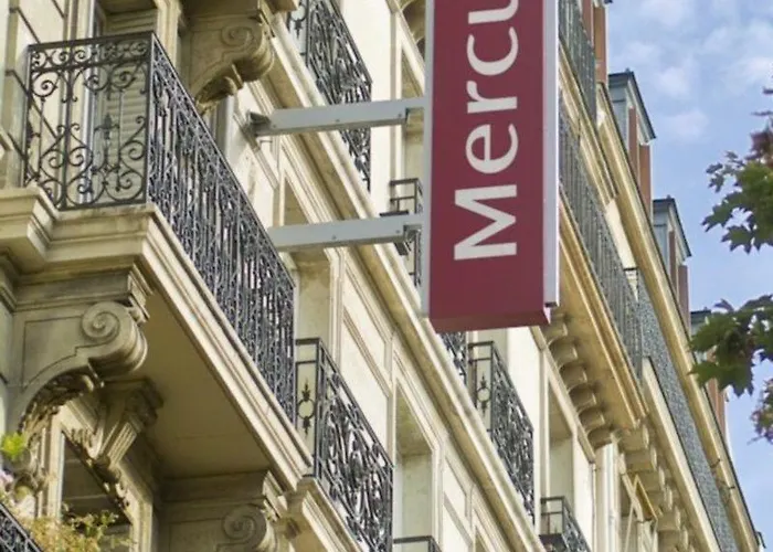 Mercure Montparnasse Raspail Hotel