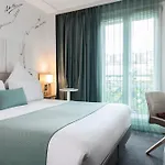 Mercure Montparnasse Raspail 4*