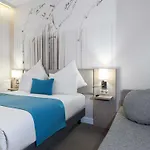 Mercure Montparnasse Raspail 4*