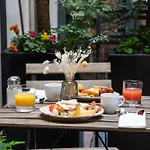 Hotel Mercure Montparnasse Raspail