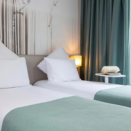 Mercure Montparnasse Raspail Париж