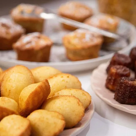 Mercure Montparnasse Raspail 4*