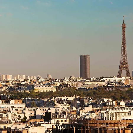 Отель Mercure Montparnasse Raspail Париж