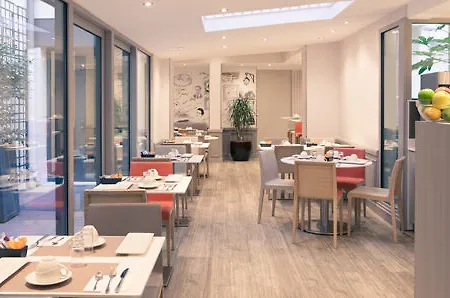 Mercure Montparnasse Raspail Paris